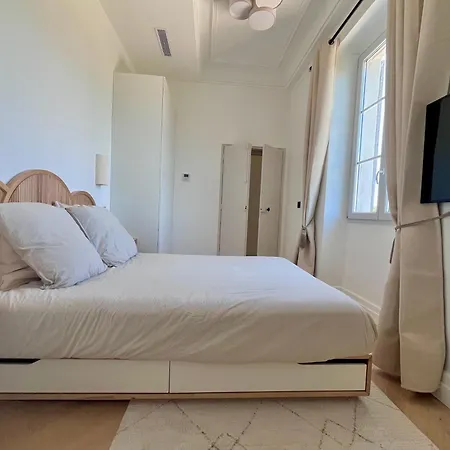 Будинок відпочинку Cap D'antibes Elegance & Quiet, Pool, Sea View *