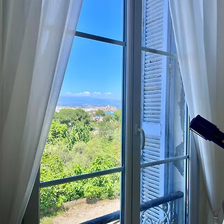 Cap D'antibes Elegance & Quiet, Pool, Sea View Будинок відпочинку Антіб
