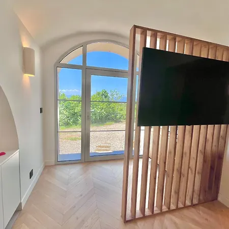 Cap D'antibes Elegance & Quiet, Pool, Sea View Будинок відпочинку Антіб