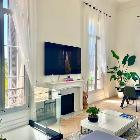 Будинок відпочинку Cap D'antibes Elegance & Quiet, Pool, Sea View *